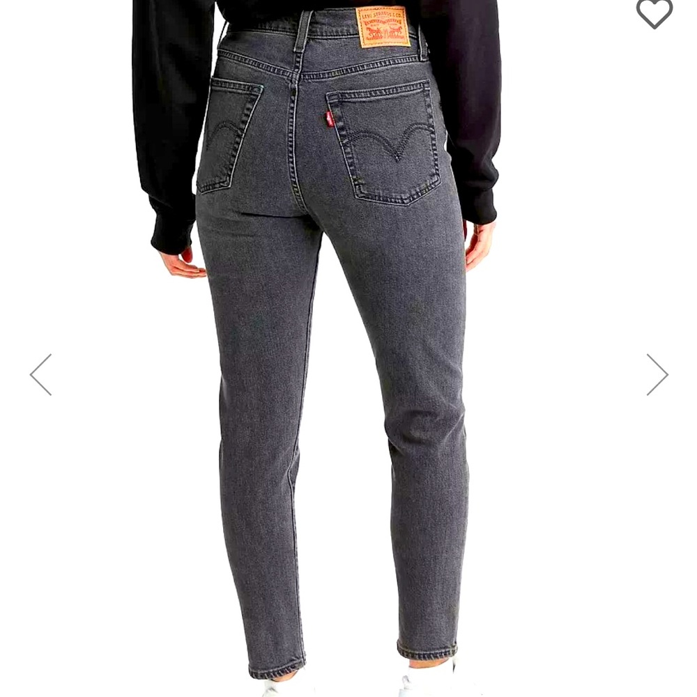 Levi’s Wedgie Skinny Sz 24